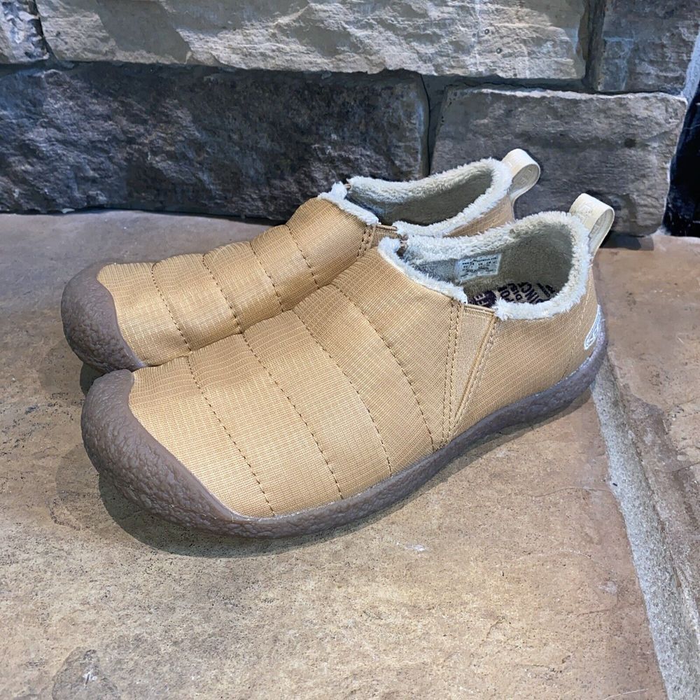 Keen Womens Howser II Slip On Shoe Size 7 Tan Quilted Insulated Anti-Odor‎